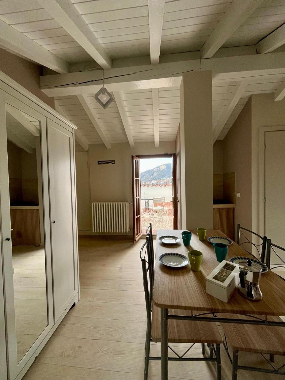 B&B Aria Di Lago 파라티코 외부 사진